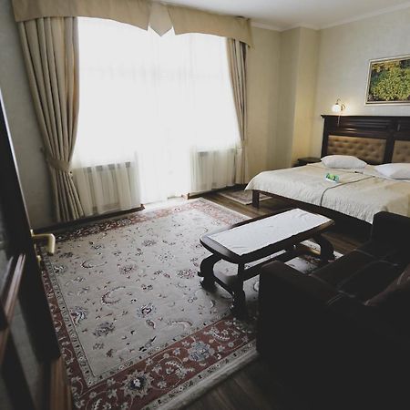 Solnichnaia Dolyna Hotell Poljana Exteriör bild