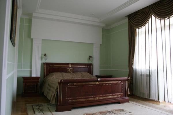 Solnichnaia Dolyna Hotell Poljana Rum bild
