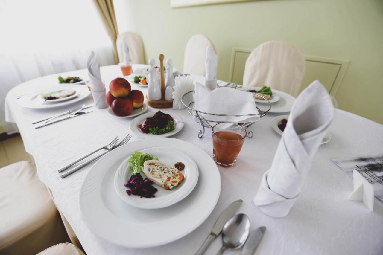 Solnichnaia Dolyna Hotell Poljana Exteriör bild