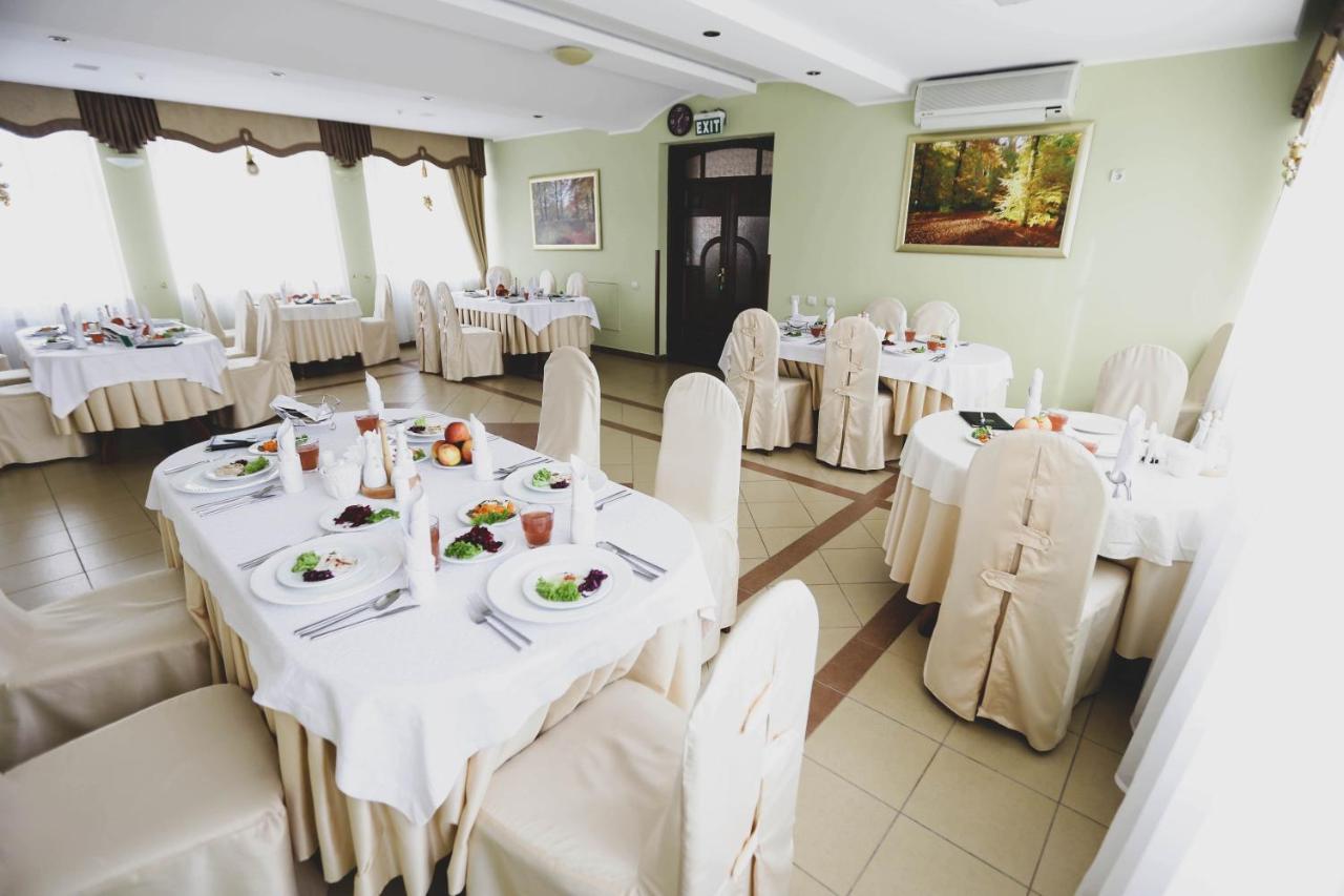 Solnichnaia Dolyna Hotell Poljana Exteriör bild